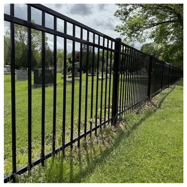 Ograđivanje dvorišta i zašto odabrati kovane ograde